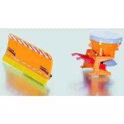 Siku 2058 - Sneeuwschuif En Zoutstrooier 1:32